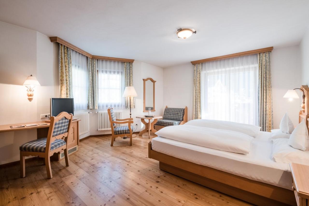 Hotel Mareo Dolomites Сан-Виджилио-ди-Мареббе Экстерьер фото